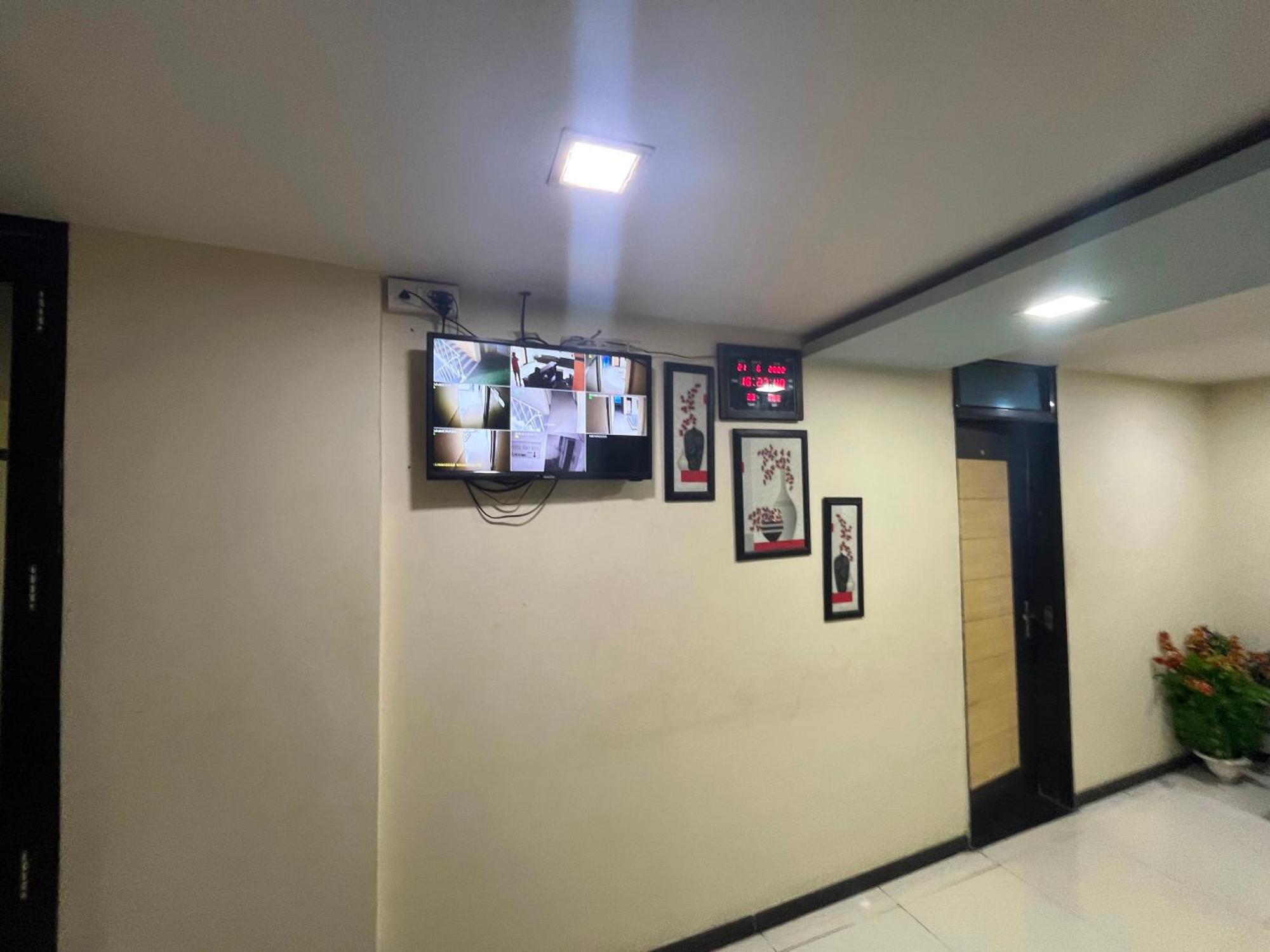 Ānand Oyo Hotel Rio Inn المظهر الخارجي الصورة